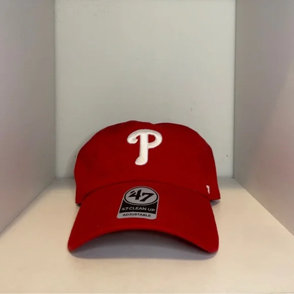 RED PHILLIES HAT. - Picture 2 of 4
